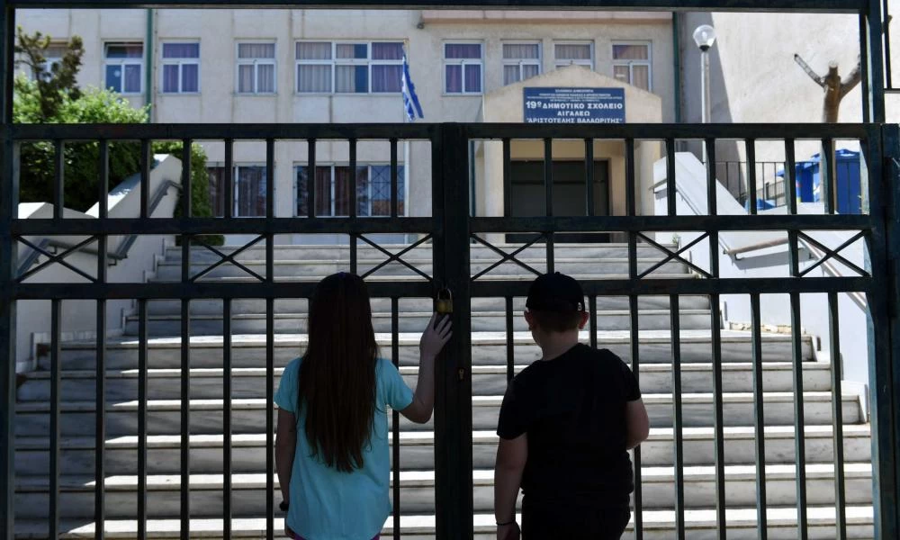 Κεραμέως: Στόχος να ανοίξουν τα σχολεία στις 8 Ιανουαρίου